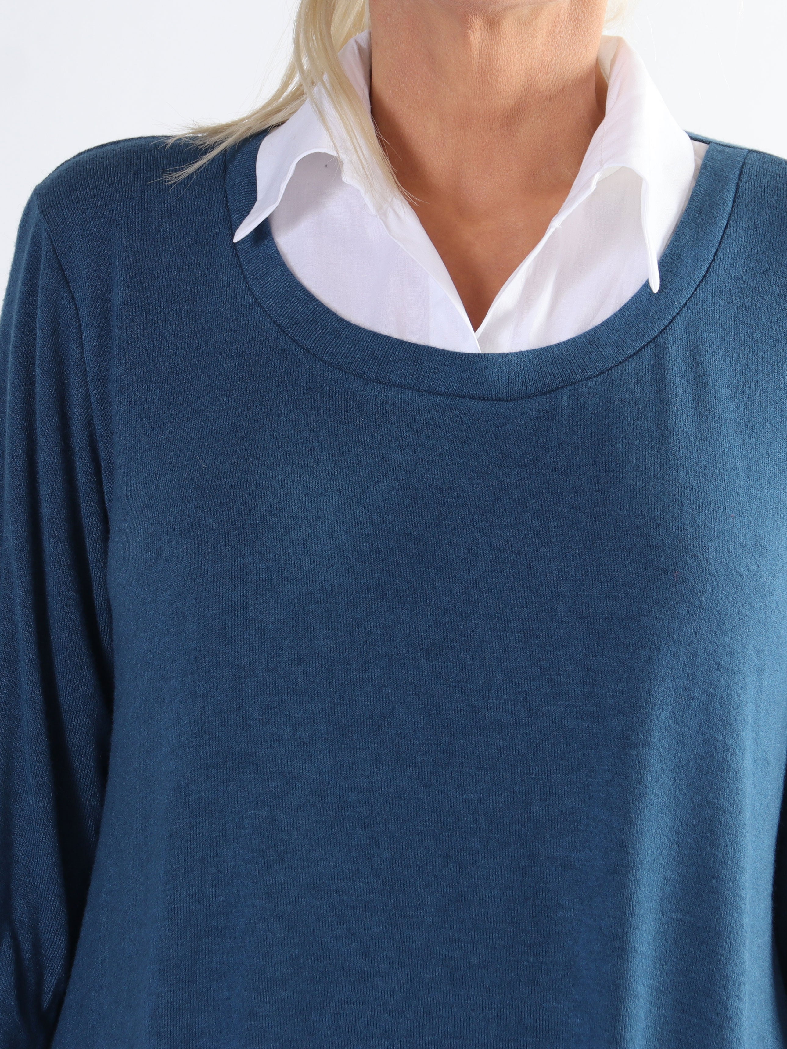 Rita - Härligt mjuk plus size-blus med vit skjortkrage